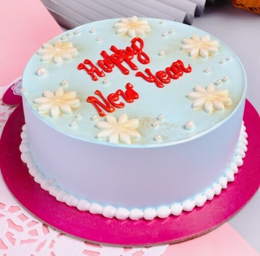 Celebrate the New Year with a Moist Vanilla Cake – Ideal for Parties.