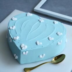 Delicious Pineapple Heart Cake with fresh pineapple and a beautiful heart design