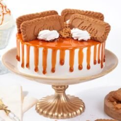 Irresistible Lotus Caramel Cake featuring crunchy Lotus biscuits and creamy caramel