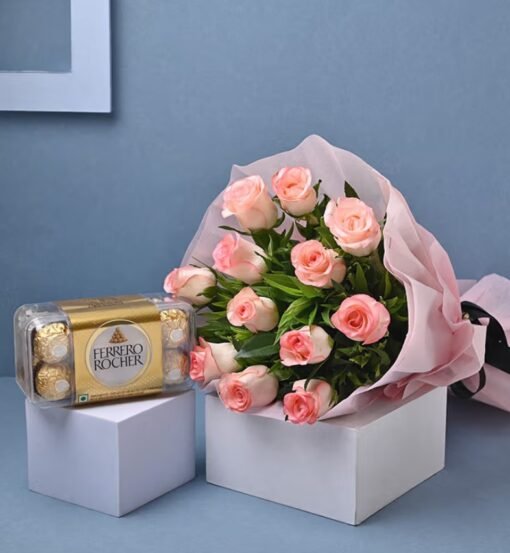 A classic arrangement of vintage roses paired with Ferrero Rocher chocolates, an exquisite gift for luxury celebrations and romantic occasions.
