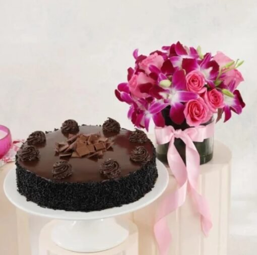 Beautiful Orchids Bliss Gift Set featuring fresh orchids and delightful gifts, ideal for birthdays, anniversaries, and celebrations.