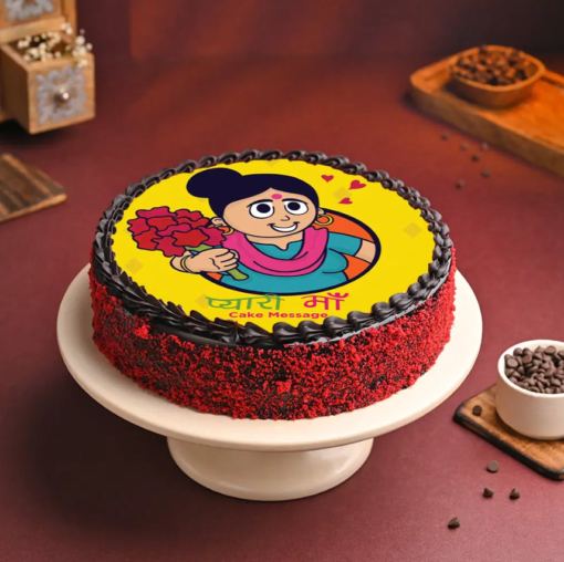 Pyaari Maa Cake — elegant cake with “Pyaari Maa” message and delicate decorations, perfect for Mother’s Day or special moments.