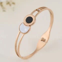 Anti-Tarnish Dual Charm Black & White Bracelet – Gold Finish